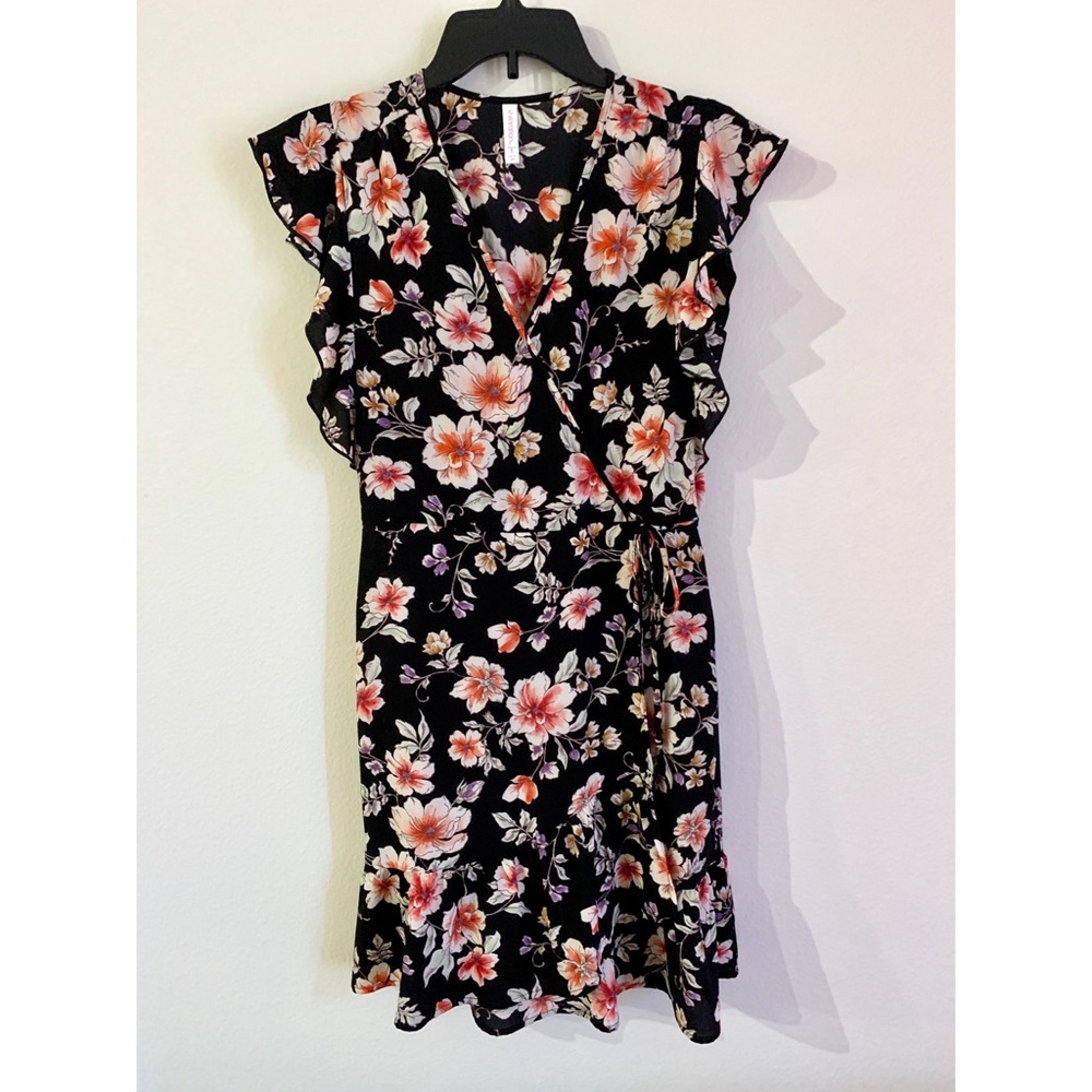💕Black Floral Wrap Tie Dress